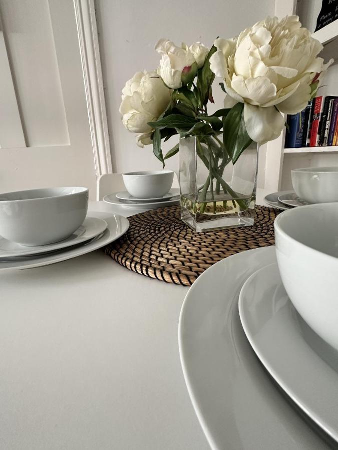 Amazing Apartment, Private Garden, Off Street Parking Hove Exterior foto